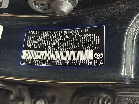 Used 2019 Toyota Corolla LE image 35