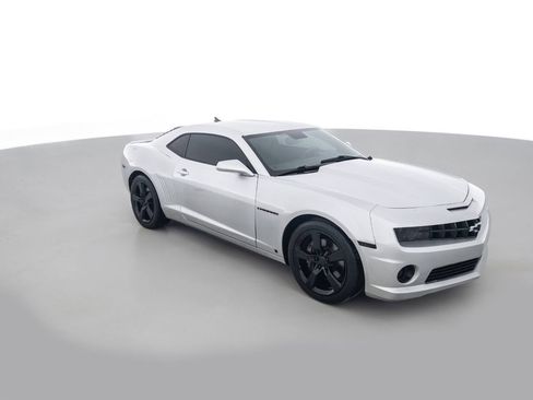 Used 2010 Chevrolet Camaro SS w/ RS Package image 3