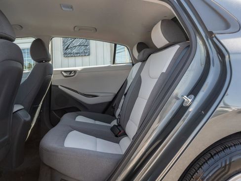 Used 2020 Hyundai Ioniq Blue FWD image 16