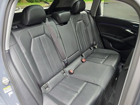 Used 2025 Audi Q6 e-tron Premium Plus w/ Premium Plus AWD/4WD image 19