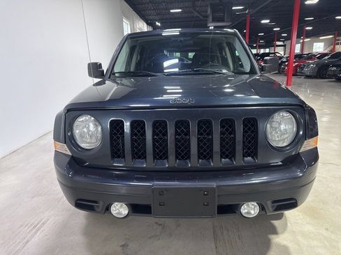 Used 2014 Jeep Patriot Sport w/ Power Value Group FWD image 8