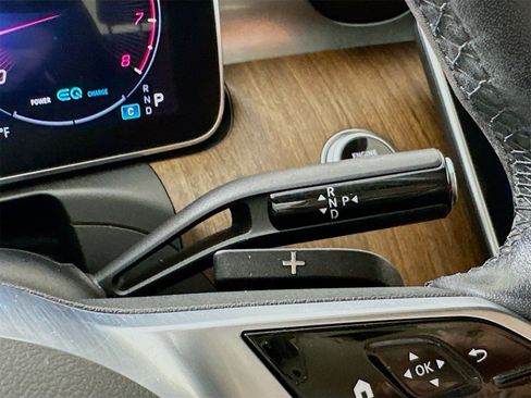 Certified 2022 Mercedes-Benz C 300 Sedan image 17