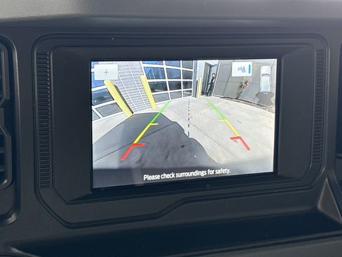 Used 2022 Ford Bronco Big Bend image 25