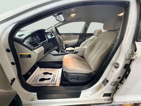 Used 2017 Hyundai Sonata Sport w/ Cargo Package image 16