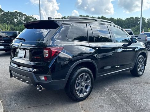 Used 2024 Honda Passport TrailSport image 5
