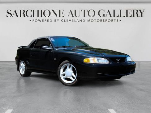 Used 1995 Ford Mustang GT RWD image 18