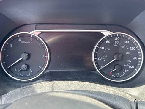 Used 2025 Nissan Sentra SV FWD image 22