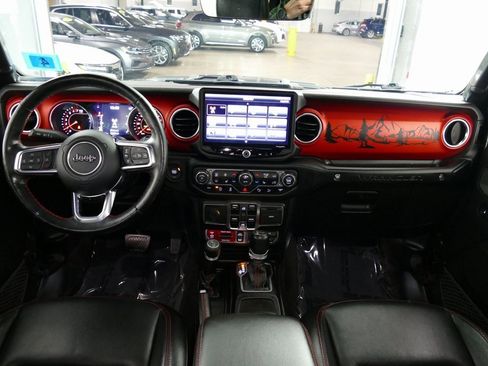 Used 2021 Jeep Wrangler Unlimited Rubicon image 27