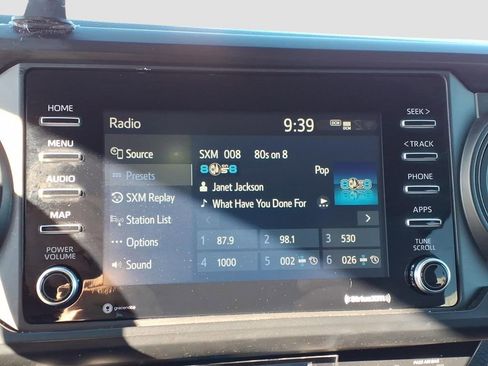 Used 2022 Toyota Tacoma SR image 20