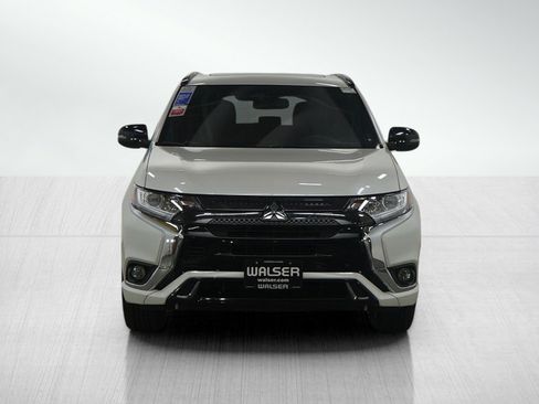 Used 2022 Mitsubishi Outlander LE image 8