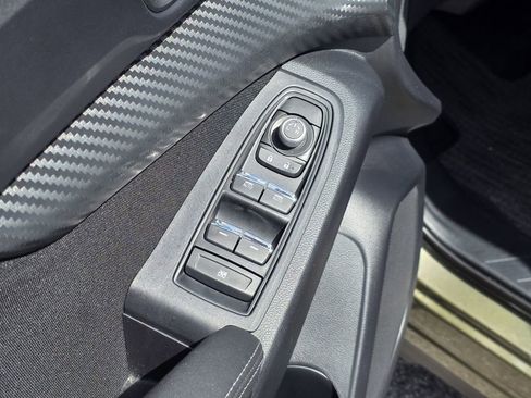 Certified 2025 Subaru Ascent Premium image 17