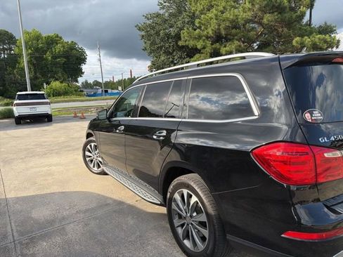 Used 2016 Mercedes-Benz GL 450 4MATIC image 4