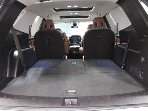 Used 2018 Chevrolet Traverse High Country image 15