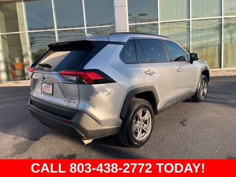 Used 2024 Toyota RAV4 LE AWD/4WD image 3