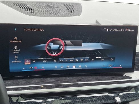 Certified 2024 BMW X6 xDrive40i w/ Premium Package image 16