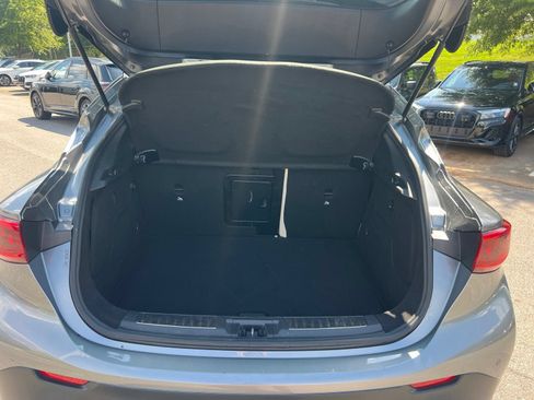 Used 2017 INFINITI QX30 Premium w/ Technology Package AWD/4WD image 34