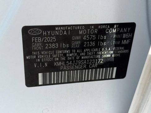 Used 2025 Hyundai Sonata Limited FWD image 31