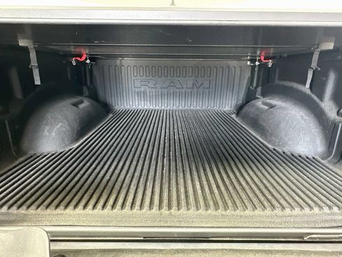 Used 2022 RAM 1500 Big Horn AWD/4WD image 33