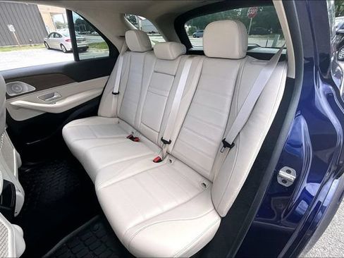 Used 2025 Mercedes-Benz GLE 350 4MATIC image 23