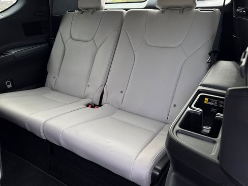 Used 2026 Lexus TX 350 AWD w/ Convenience Package image 17