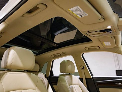 Used 2018 Audi Q5 2.0T Premium Plus w/ Premium Plus Package image 22