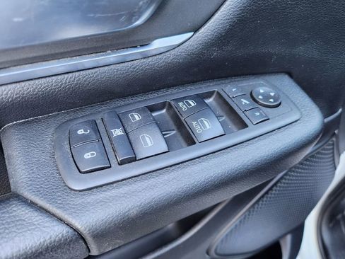 Used 2019 RAM 1500 Big Horn image 21