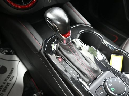 Used 2022 Chevrolet Blazer RS AWD/4WD image 23
