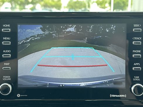 Used 2021 Toyota Corolla LE FWD image 25
