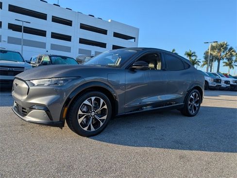 Used 2021 Ford Mustang Mach-E Premium image 3