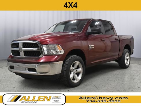 Used 2021 RAM 1500 Classic SLT AWD/4WD image 1