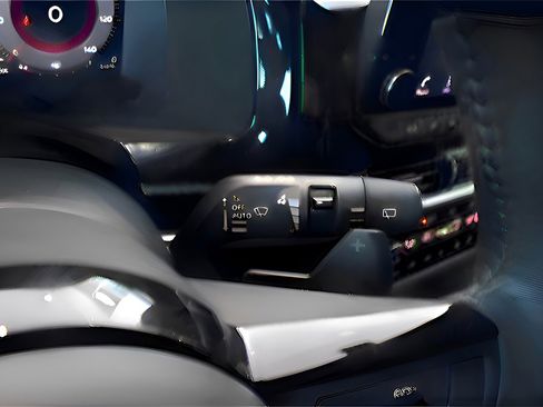 Used 2024 Nissan Pathfinder Platinum w/ Cargo Package image 22