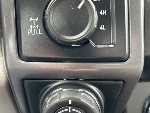 Used 2020 Ford F150 XLT w/ Equipment Group 302A Luxury AWD/4WD image 23
