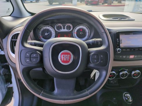 Used 2014 FIAT 500L Lounge image 15