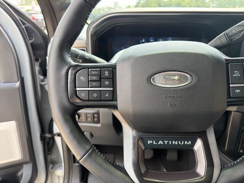 Used 2026 Ford F350 Platinum AWD/4WD image 12
