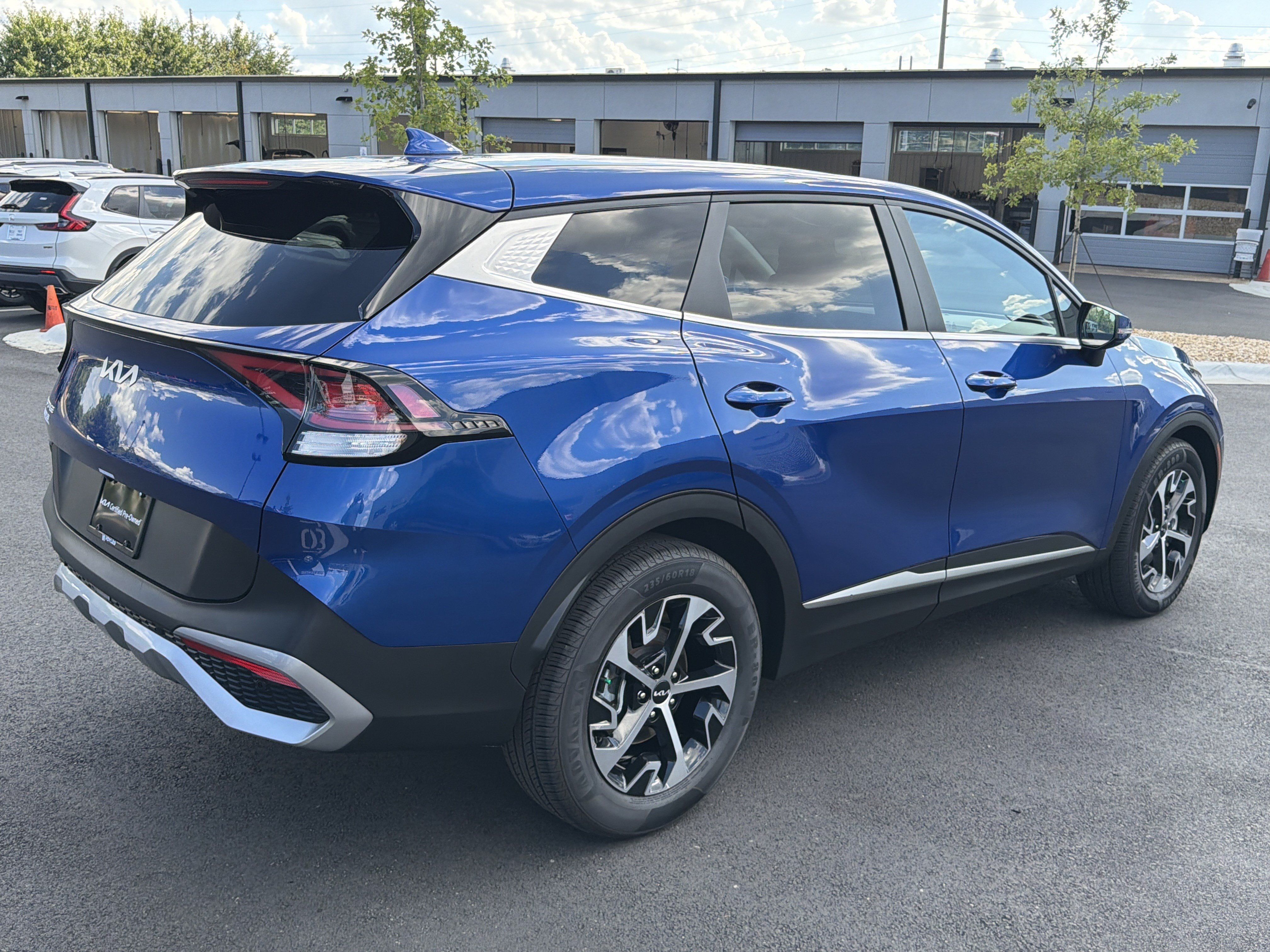 Certified 2023 Kia Sportage EX FWD image 7