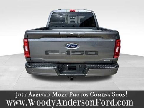 Used 2022 Ford F150 XLT w/ Equipment Group 302A High RWD image 5