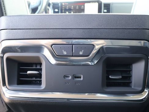 New 2026 GMC Sierra 3500 SLT w/ SLT Convenience Package AWD/4WD image 31