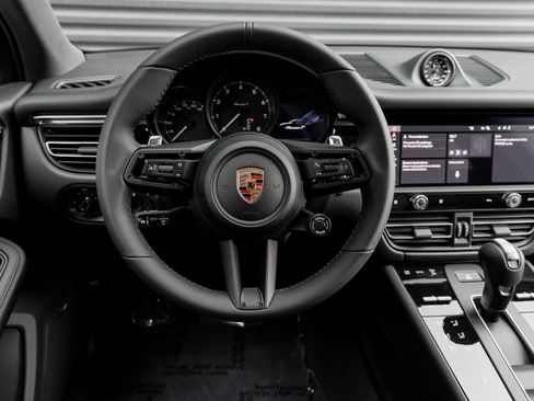 New 2026 Porsche Macan Turbo image 18