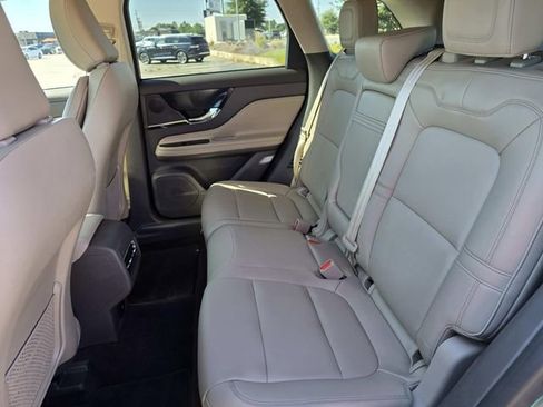 Certified 2023 Lincoln Corsair FWD image 7