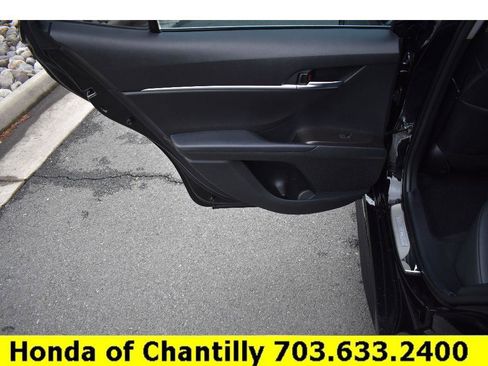 Used 2023 Toyota Camry SE FWD image 28