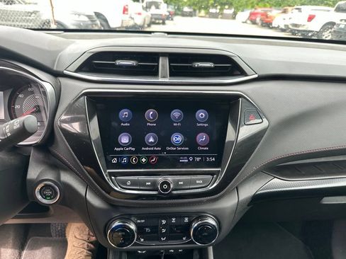 Used 2022 Chevrolet TrailBlazer RS w/ Convenience Package FWD image 13