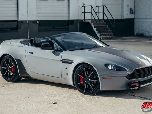 Used 2008 Aston Martin V8 Vantage Roadster image 37