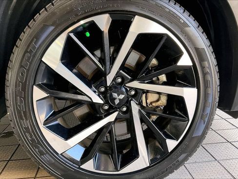 Used 2024 Mitsubishi Outlander SE FWD image 33