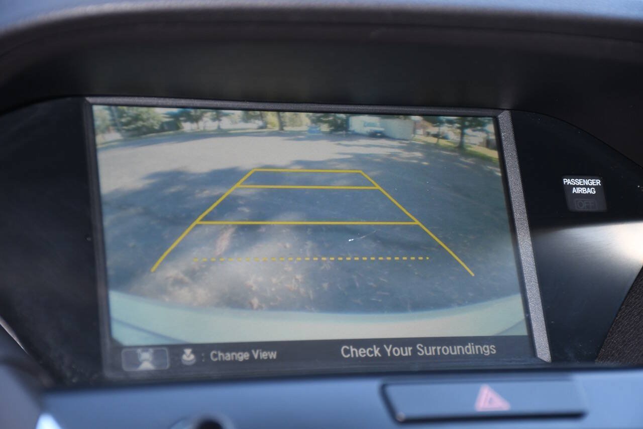 Used 2014 Acura MDX w/ Technology Package AWD/4WD image 40