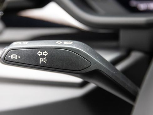 Used 2021 Lamborghini Urus image 72