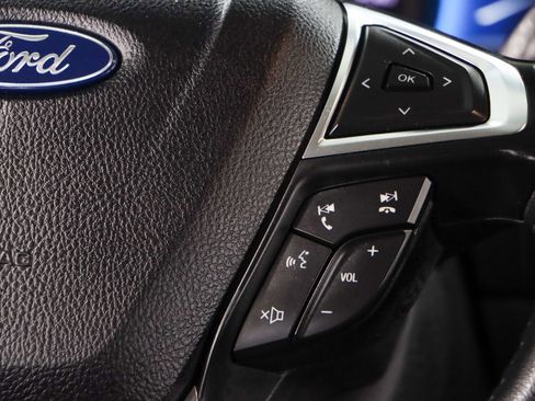 Used 2024 Ford Edge SEL image 14