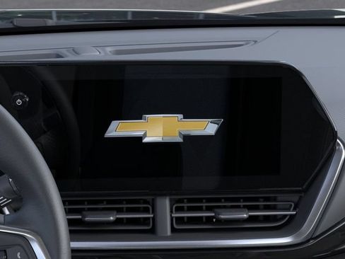 New 2026 Chevrolet Trax ACTIV w/ Sunroof Package FWD image 21