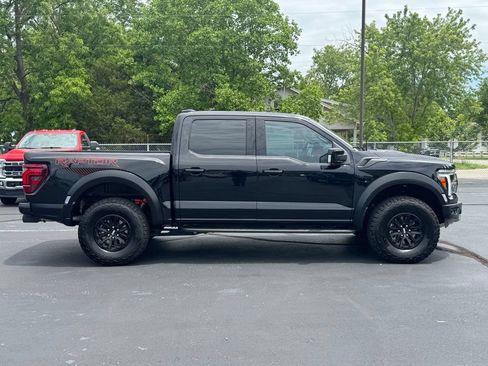 Used 2025 Ford F150 Raptor AWD/4WD image 25