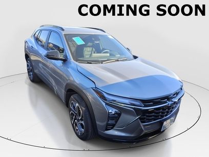 Used 2025 Chevrolet Trax RS w/ Sunroof Package