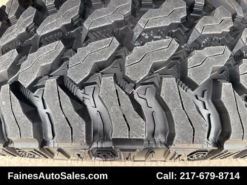 Used 2014 RAM 2500 Tradesman w/ Chrome Appearance Group image 78